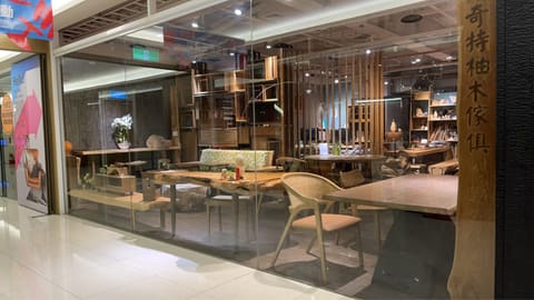 紐約店（紐約傢俱設計中心）