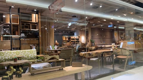 紐約店（紐約傢俱設計中心）