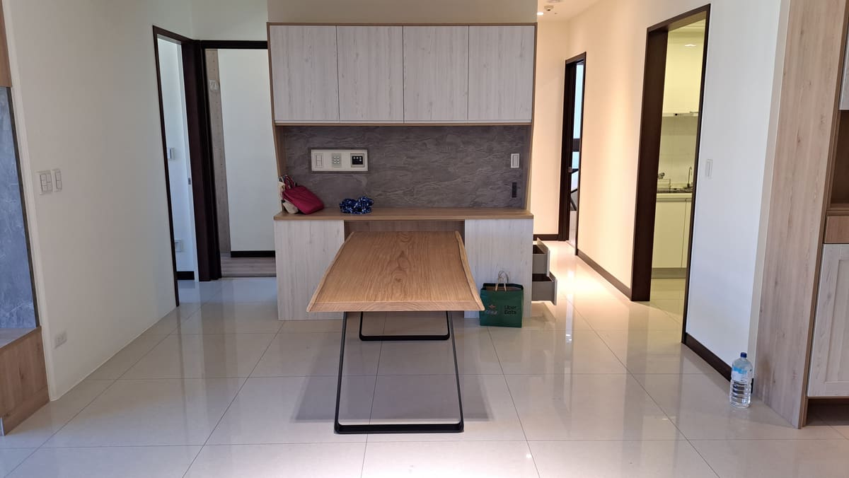 餐廳-餐桌