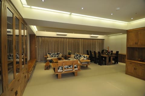 客廳-組椅 展示櫃 餐桌 椅-159